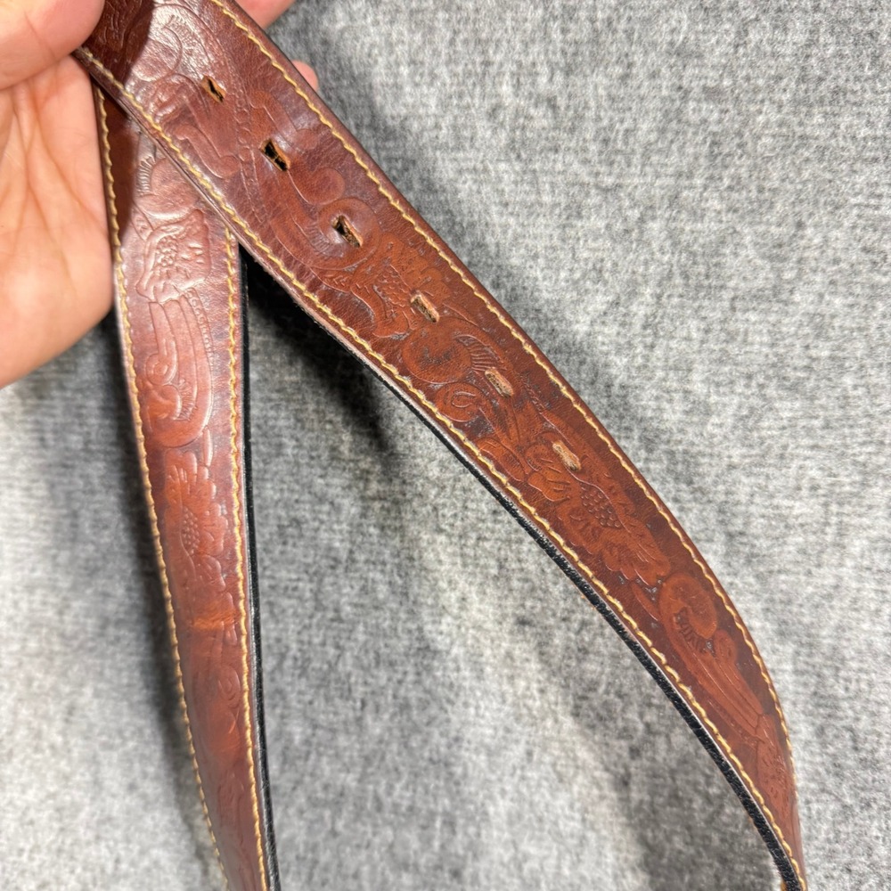 Vintage Y2K Brown Tooled Leather Floral Bird Embossed Belt Silver Buckle Boho SM - Picture 4 of 7